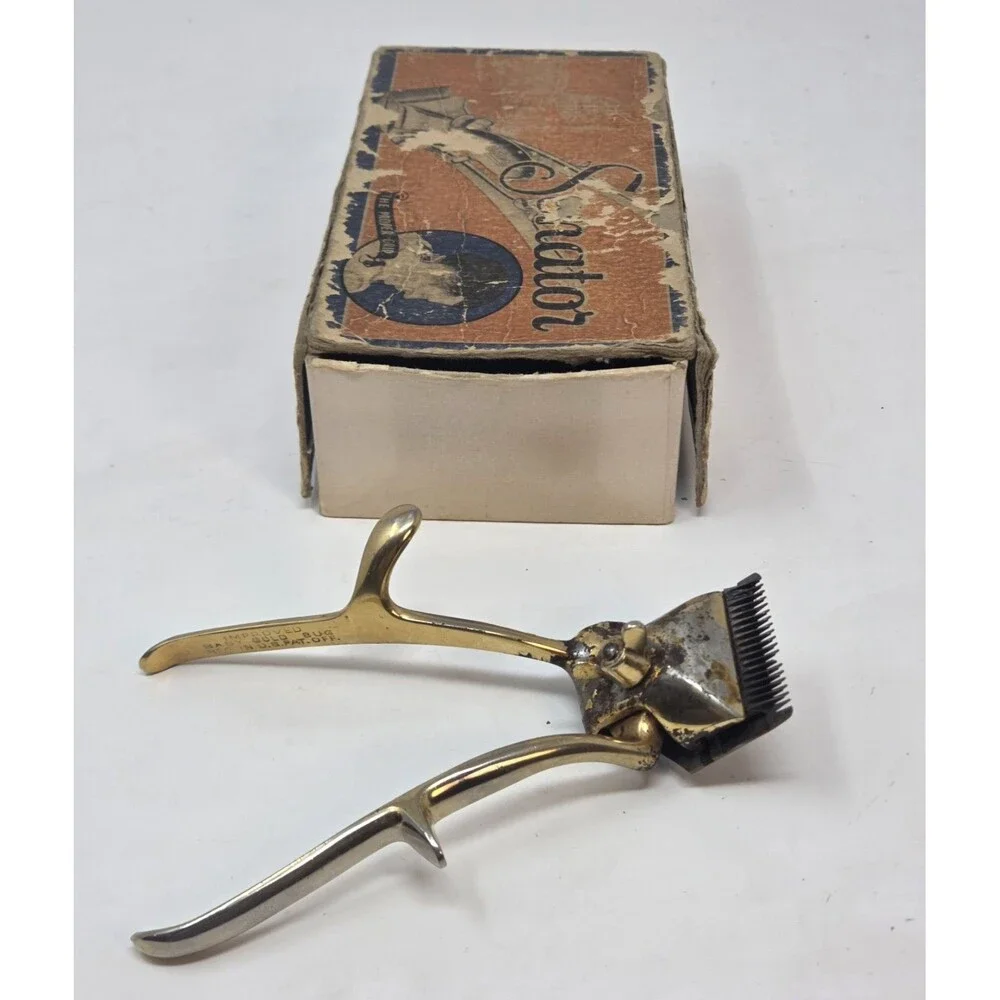 Vintage (GERMANY)  Hand  Held  Manual  Hair Beard Clipper Trimmer Barber Shaver.